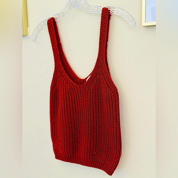 Excellent Condition | Harper Heritage Knit 🧶 V-Neck Tank - Picture 4 of 4